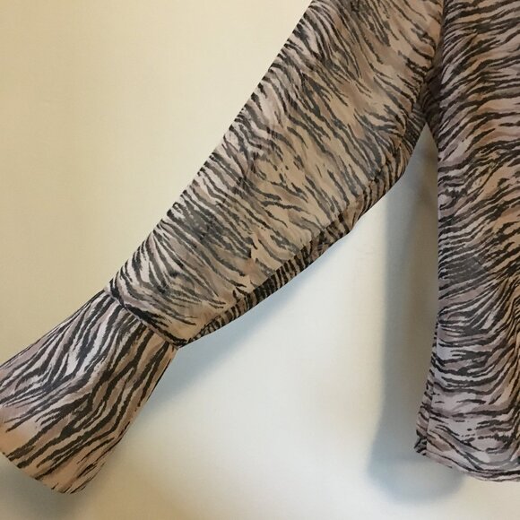 Made in Canada Sheer Animal Print Canadian Made Button Down Dress Shirt - Picture 6 of 16